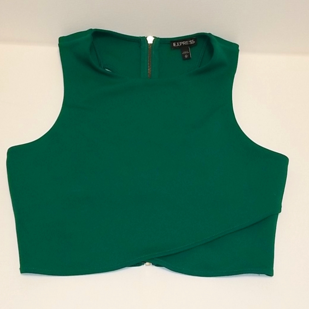 Green crop top